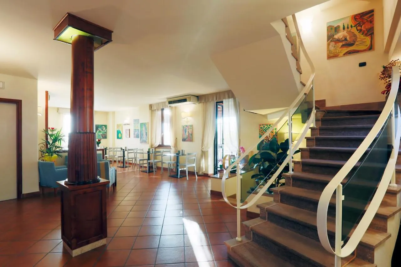 Hotel Arcobaleno Sienne