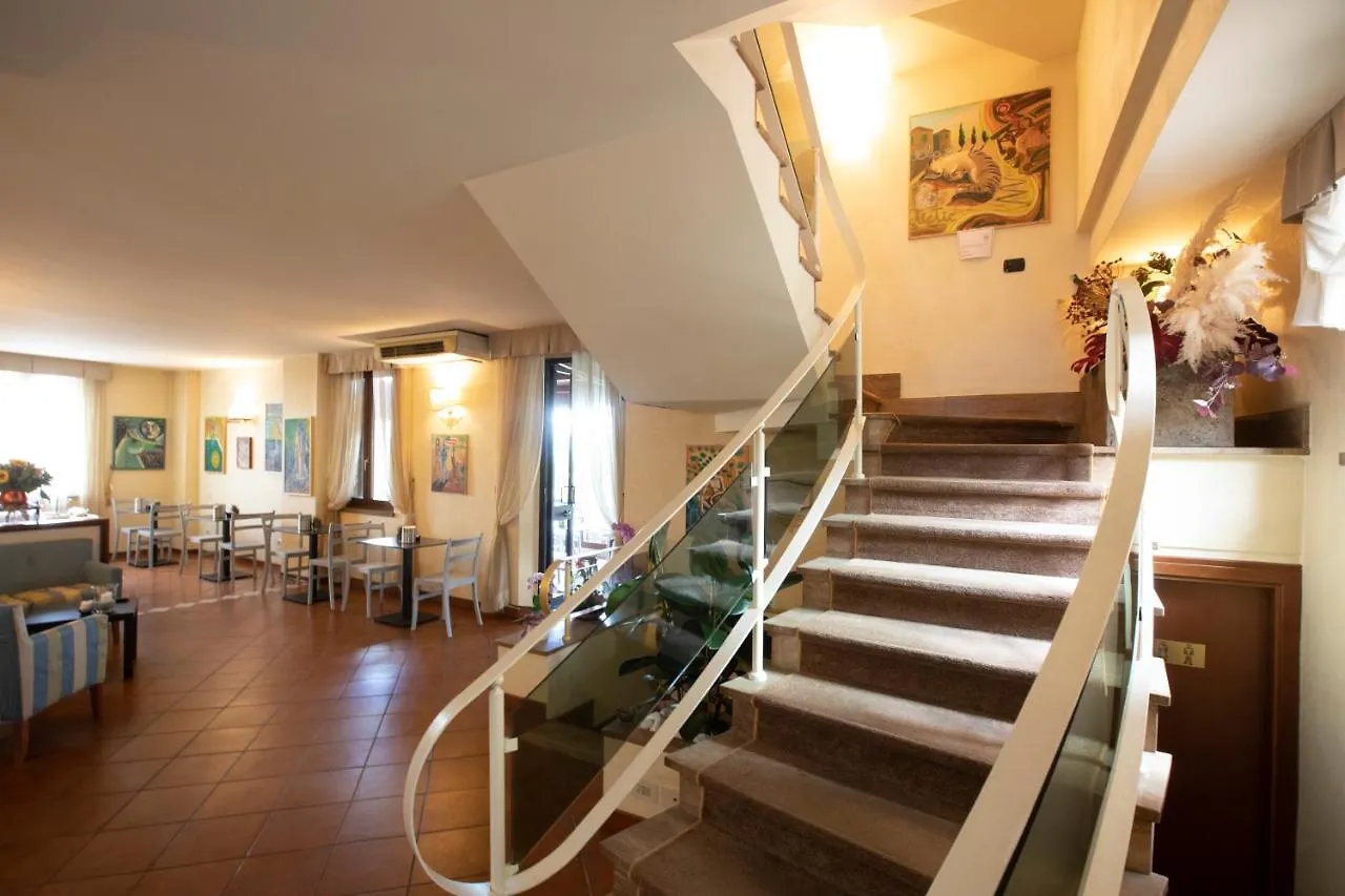 Hotel Arcobaleno Sienne