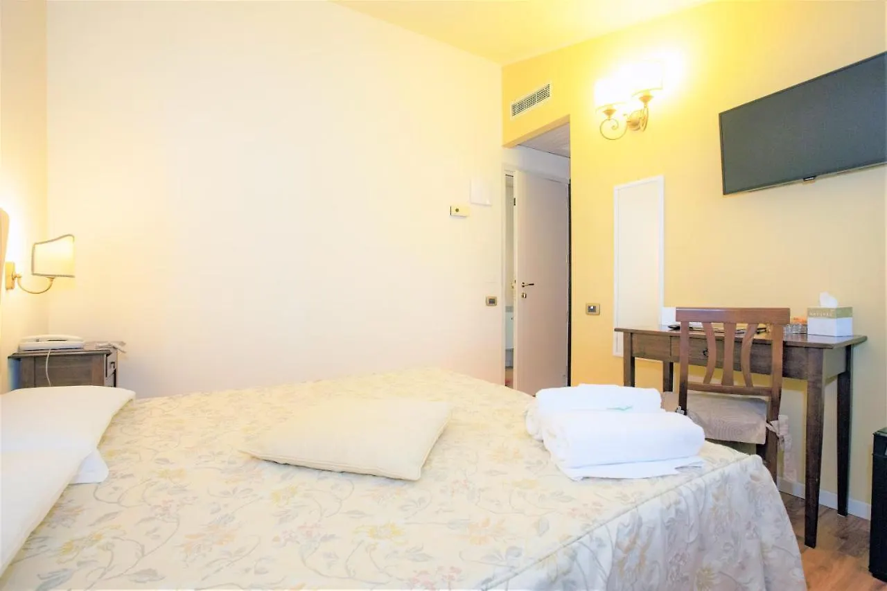 Hotel Arcobaleno Sienne