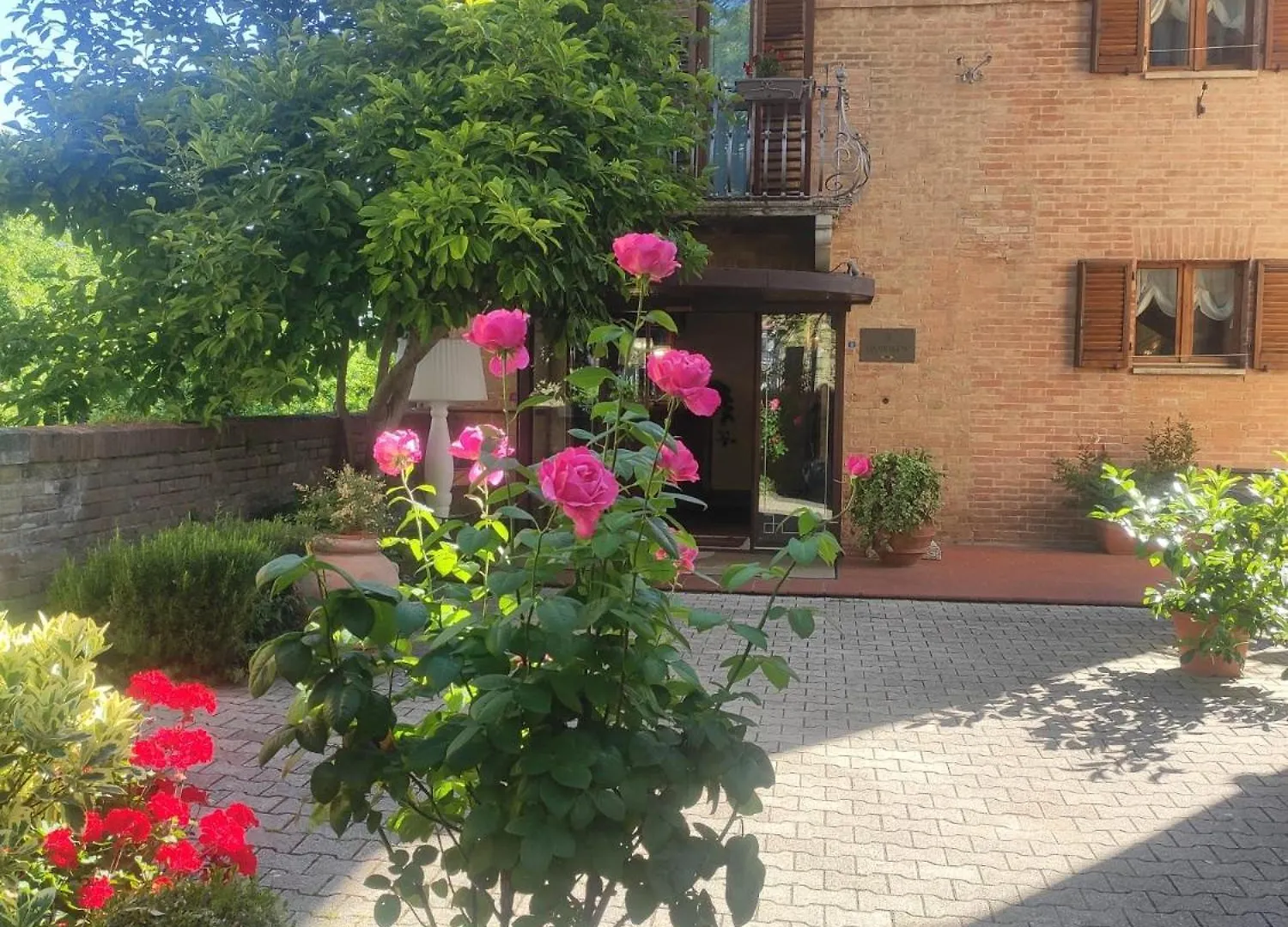 ***  Hotel Arcobaleno Siena Itália